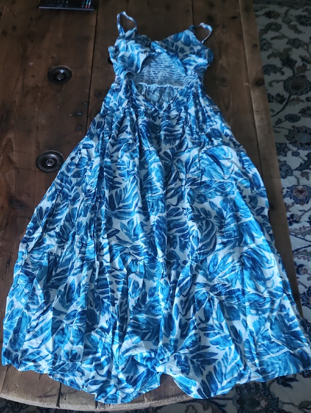 Blue Leaf Print Maxi Dress